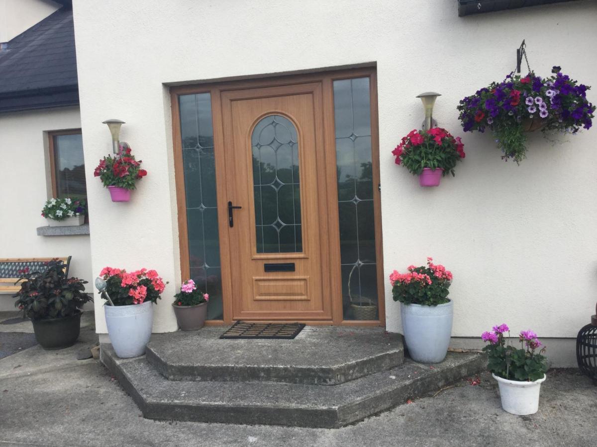The Crossroads B&B New Ross Exterior photo